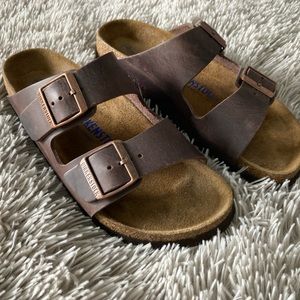 Birkenstock Sandals (39)